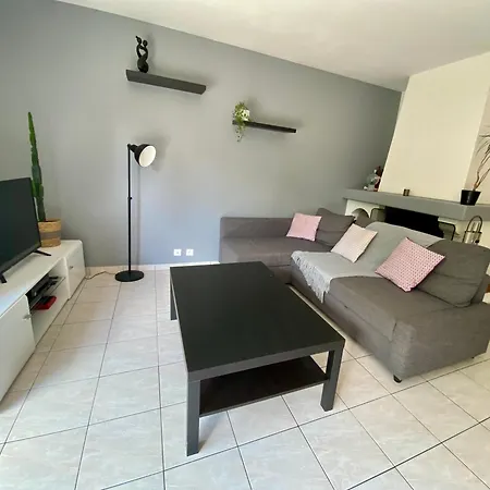 Holiday home Maison Du Periel